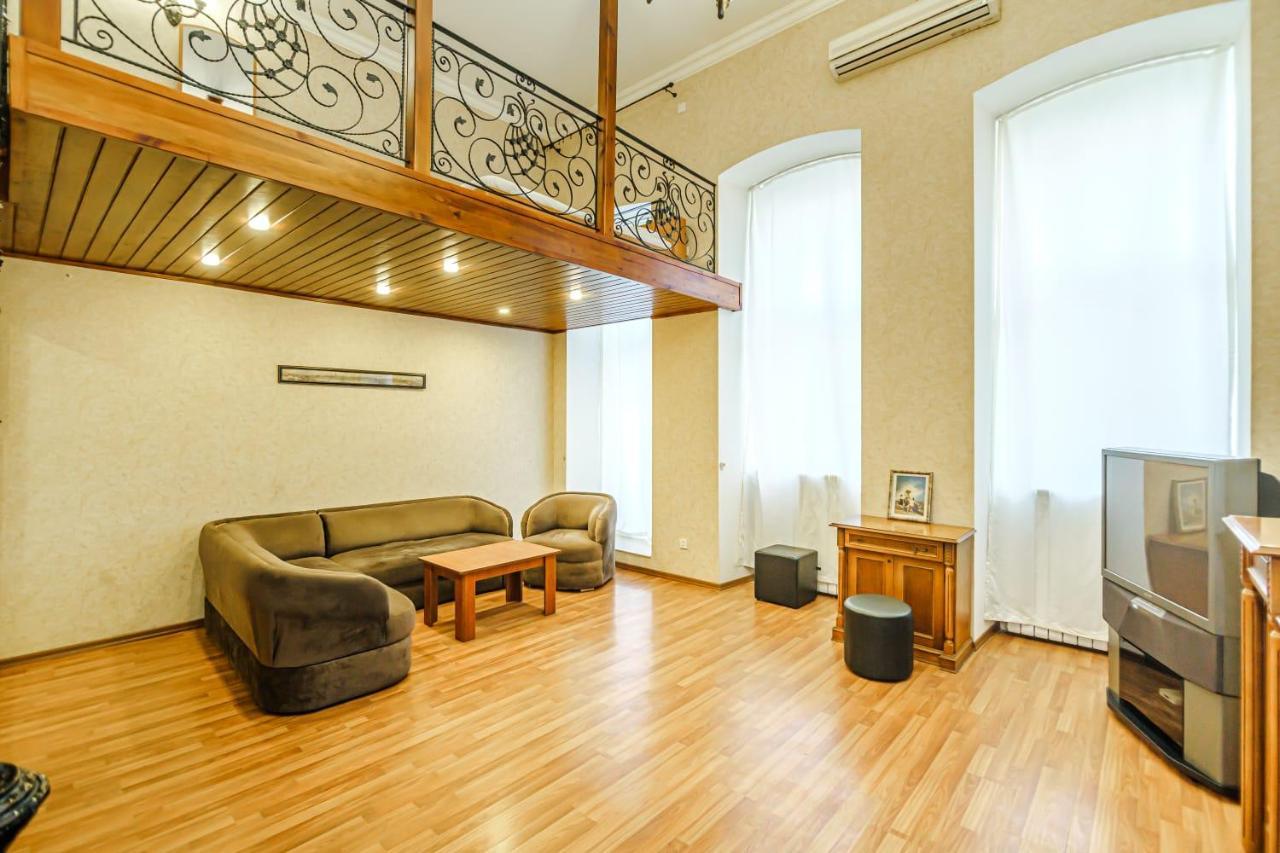 Nizami Street 2 Room Luxe House Баку Екстер'єр фото