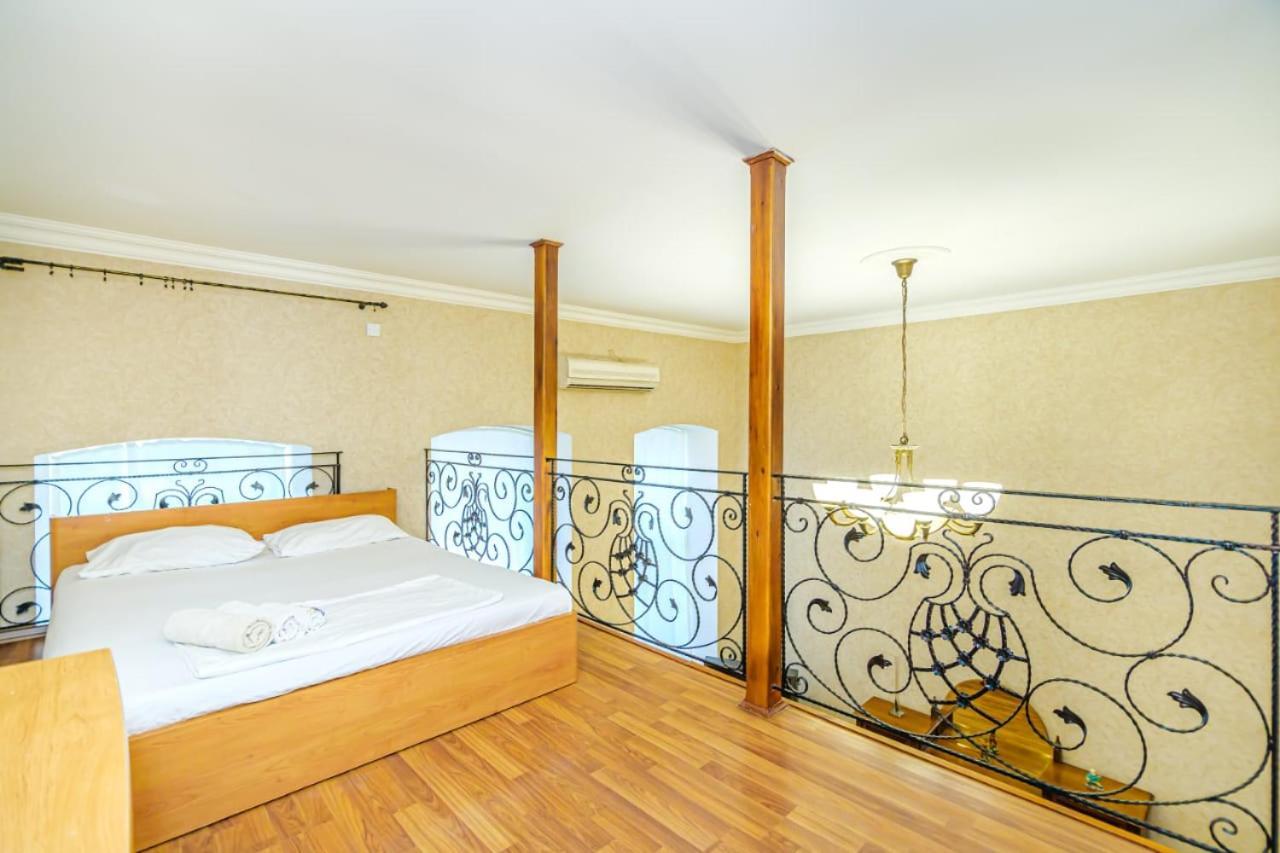 Nizami Street 2 Room Luxe House Баку Екстер'єр фото