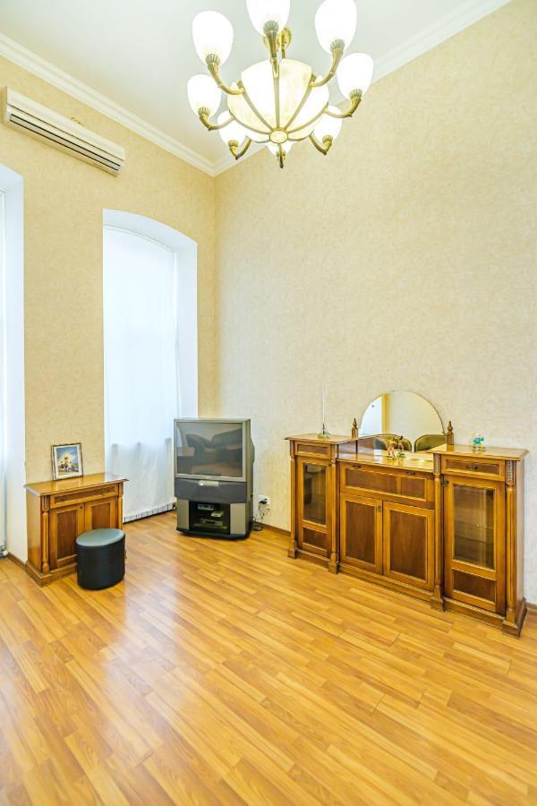 Nizami Street 2 Room Luxe House Баку Екстер'єр фото